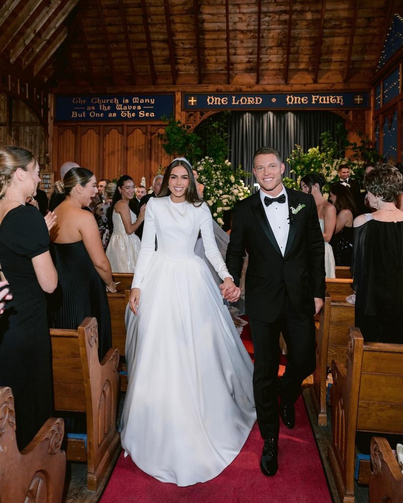 Пара тижня: фотозвіт з весілля моделі Олівії Калпо та футболіста Крістіана Маккафрі