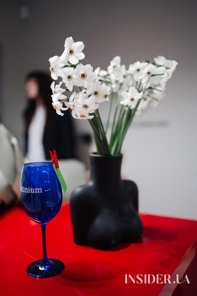 Gallery Talk: відомі українки розповіли про власний розквіт у проєкті «КВІТНУ_ТИ»