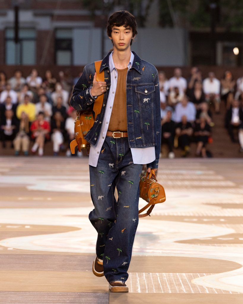 Бейонсе, Джей-Зі та Бредлі Купер на показі Louis Vuitton у Парижі