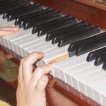 Чарівні клавіші: як розбудити у дитині любов до фортепіано без…