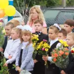 Хто може змусити учнів носити певну шкільну форму, розповіли у…