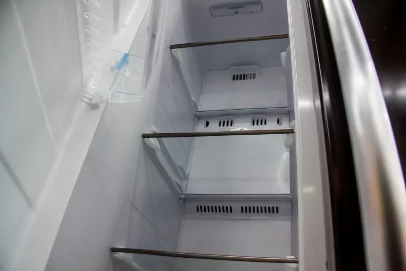 Як організувати зберігання продуктів у холодильнику без плутанини: принцип - розділяй та володарюй Холодильник