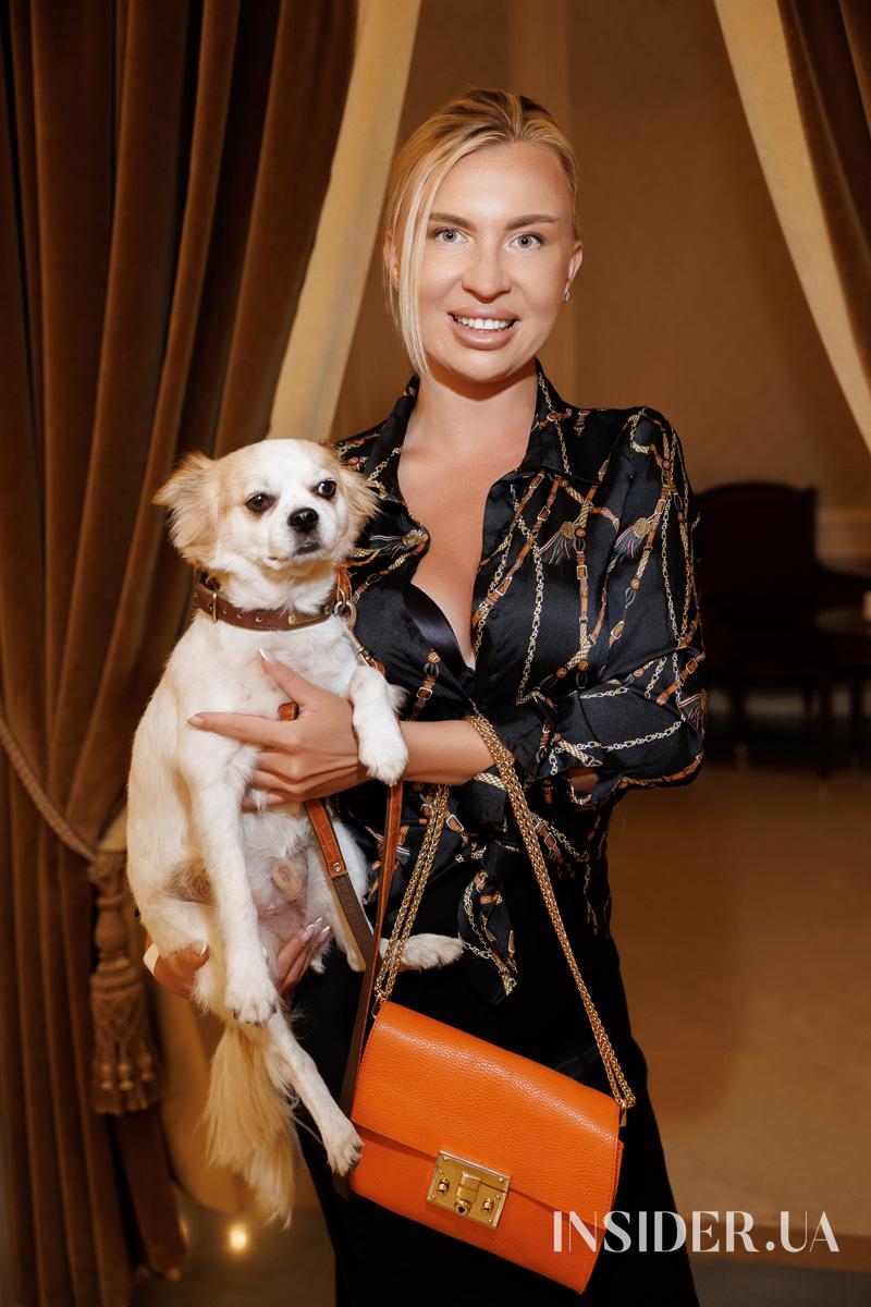 Творчість і допомога країні: як минув атмосферний Fairmont Charity Market