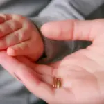 Як пережити кризу трьох років: стратегія, яка збереже ваші нерви