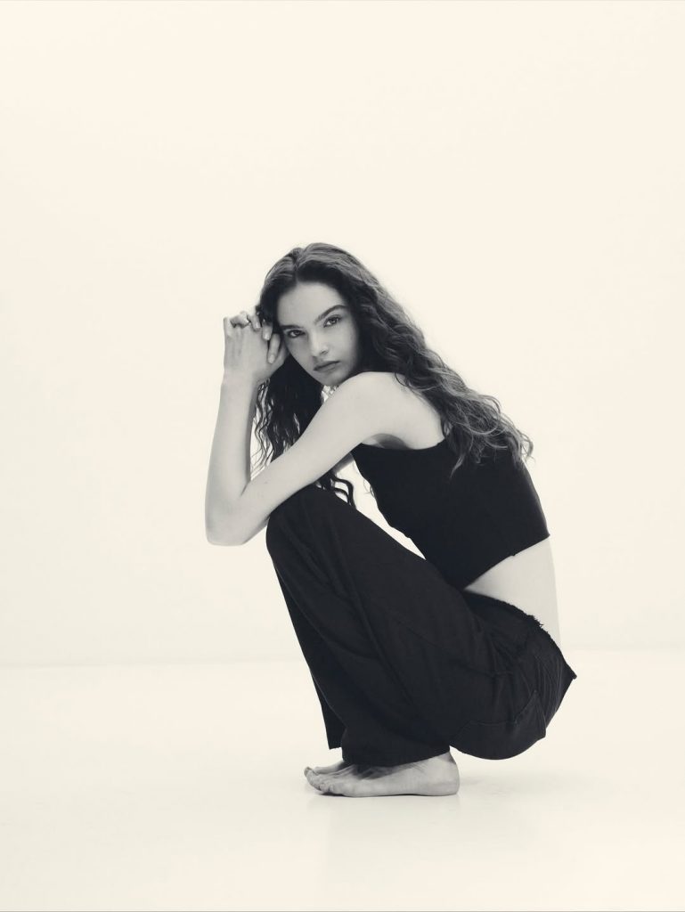 Українська модель знялася в кампейні бренду Кайлі Дженнер Khy