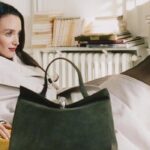 Шарлотта Ле Бон з “Білого лотоса” – обличчя нової рекламної…