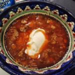 Коли потрібно додавати лавровий лист у суп: якщо зробити це…