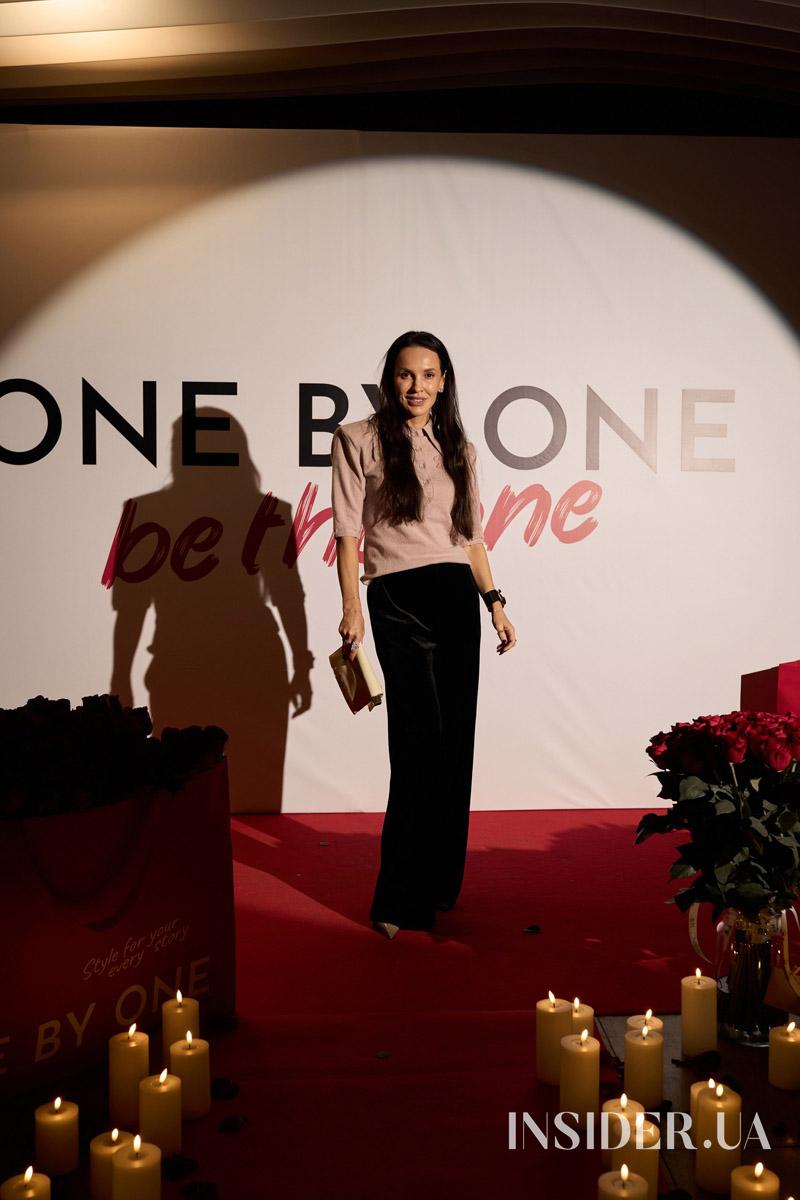 Суцільна романтика: як минув ексклюзивний показ першого епізоду шоу &laquo;Холостяк&raquo;