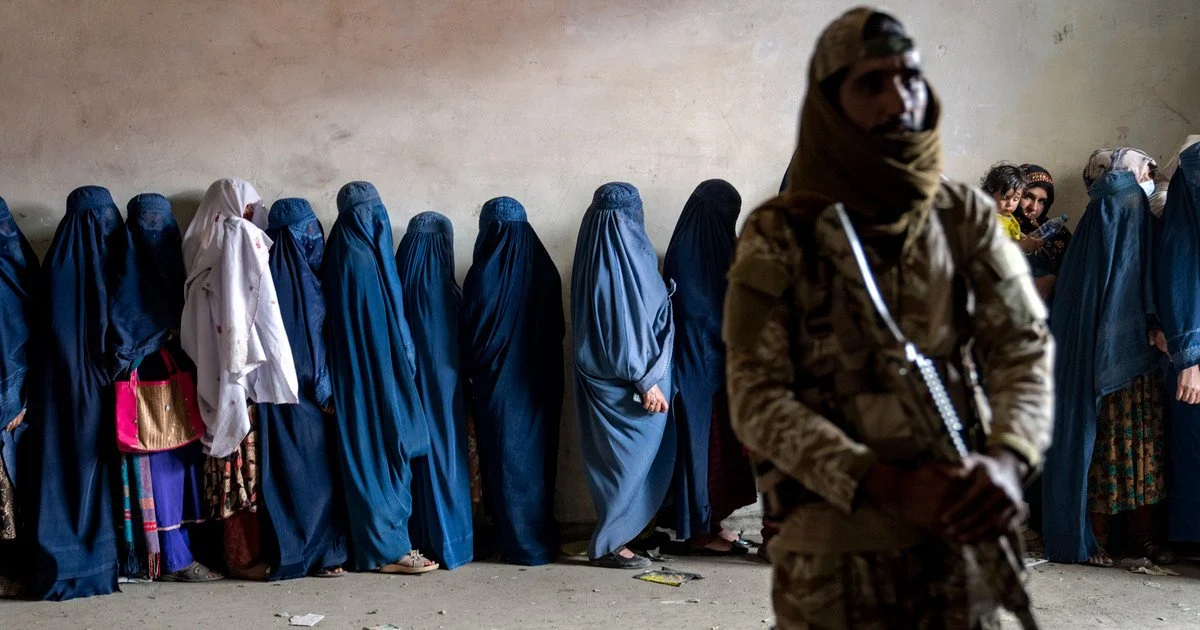 «Талібан» витісняє афганських жінок із суспільного життя