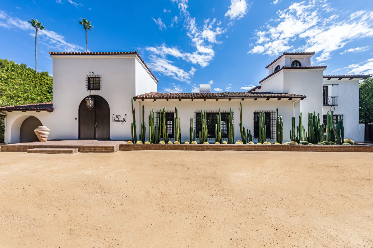 Колишній будинок Даян Кітон виставлено на продаж: розглядаємо інтер'єр