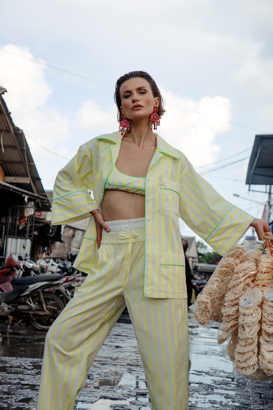 Динаміка життя сучасних жінок у весняній колекції Khomusko