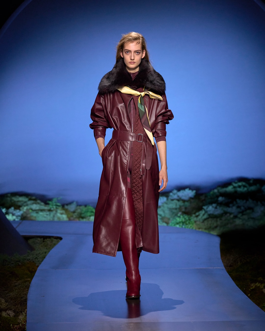 Місячне світло і жокейська естетіка: Hermès представив колекцію FW`2026