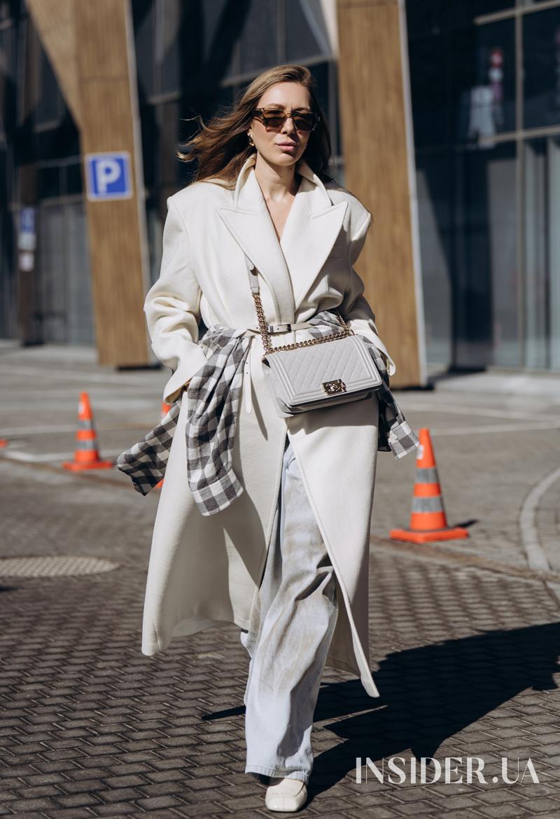 Альона Плахтій