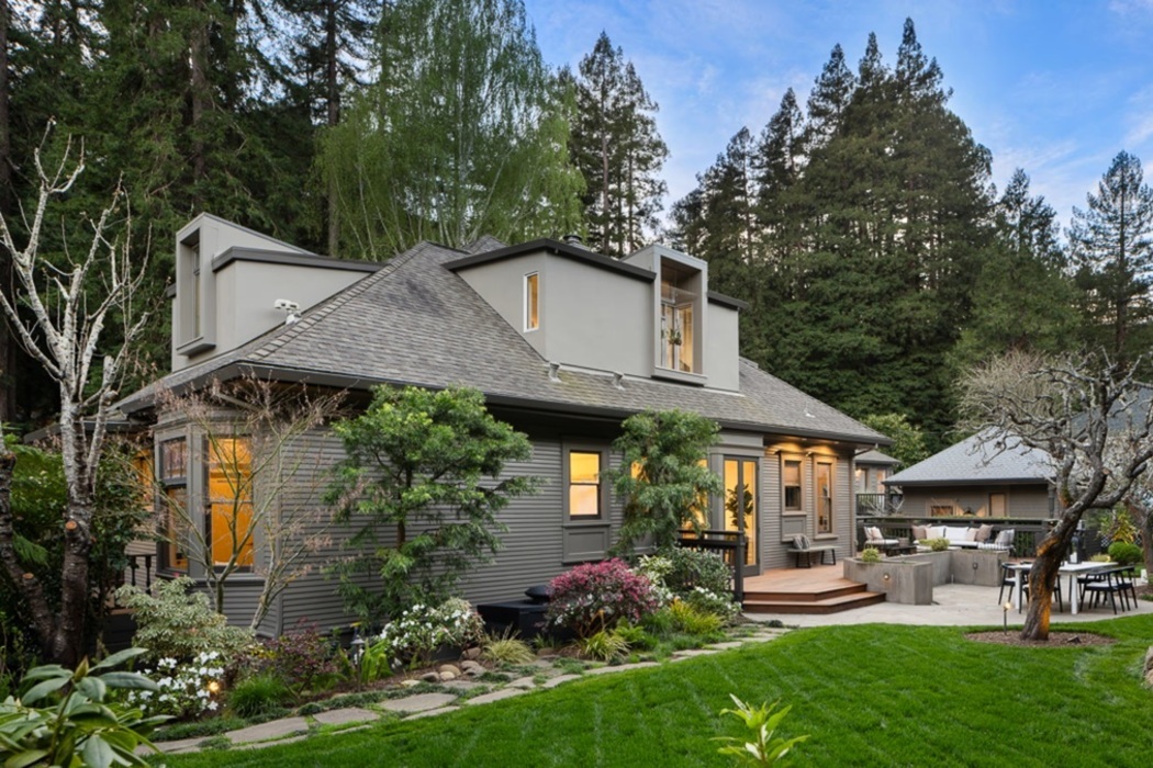 Будинок, де Френсіс Коппола написав «Шахерезаду», продають