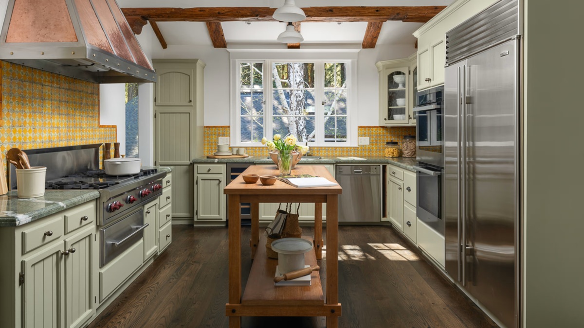 Будинок, де Френсіс Коппола написав «Шахерезаду», продають