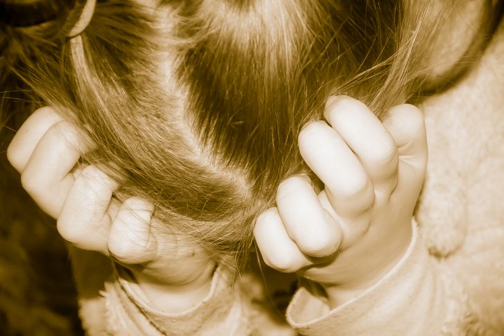 Україночка 111 Чому підлітку соромно за батьківську машину чи одяг: поради матусям та татусям