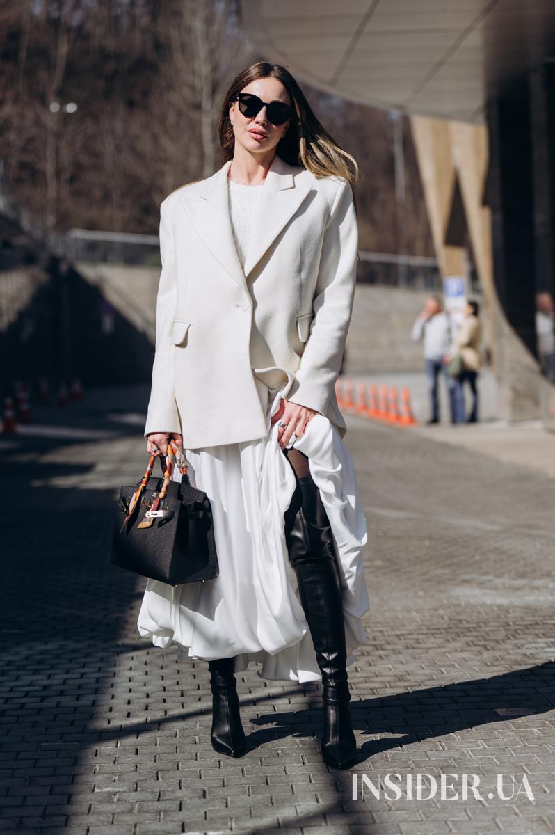 Альона Плахтій