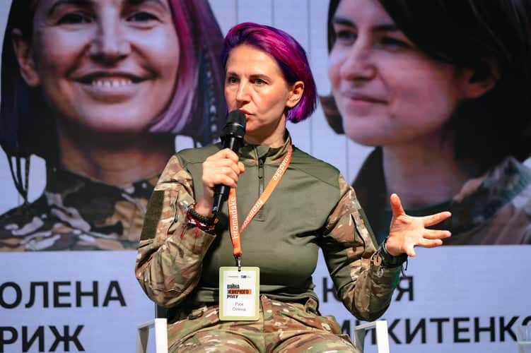 Жінки України: незламність на захисті батьківщини 4