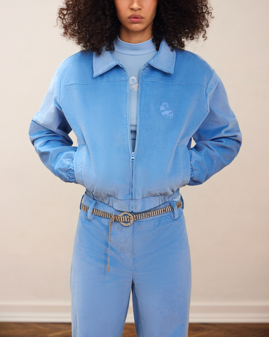 Переосмислення естетики 2000-х у весняній колекції CATSSUIT