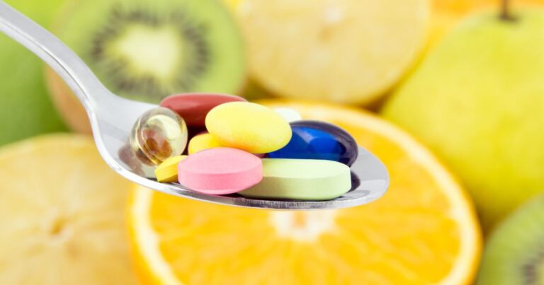 Секрети молодості: Вітамін С або Е – який обрати для зрілої шкіри? 68 Секрети молодості: Вітамін С або Е – який обрати для зрілої шкіри? 38