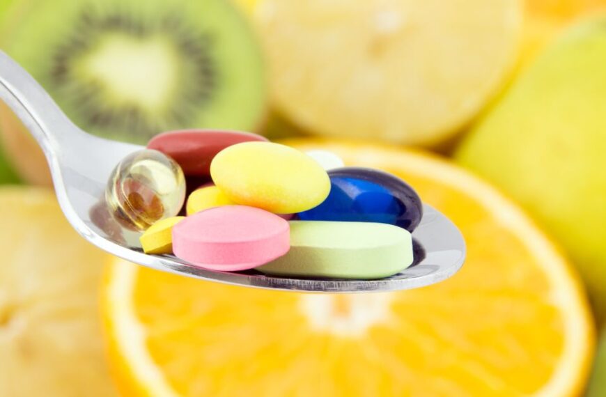 Секрети молодості: Вітамін С або Е – який обрати для зрілої шкіри?