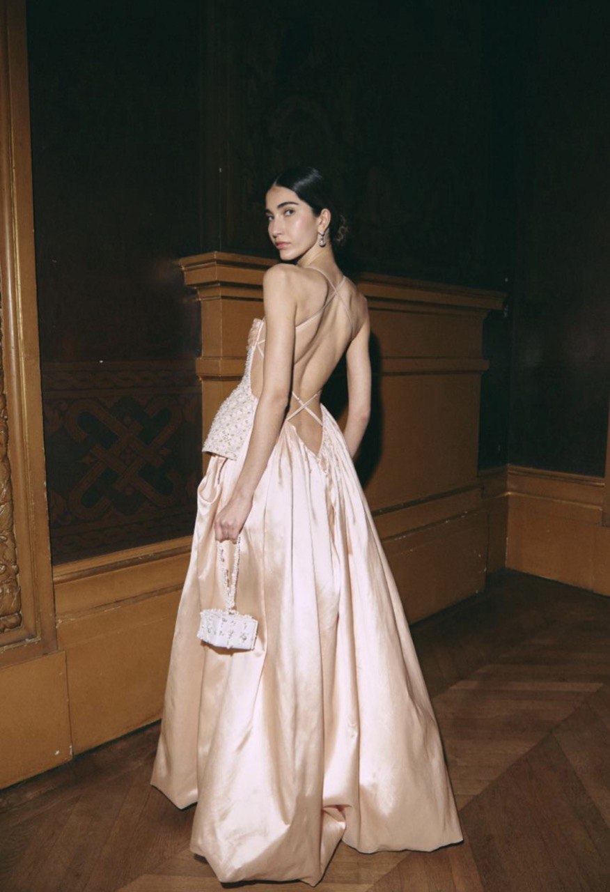 Авторки орнаментів, корсети та золото: бренд YS Couture дебютував у Парижі