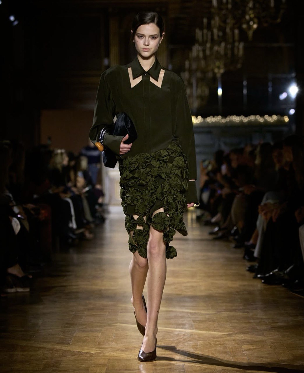 Вікторія Бекхем представила колекцію, натхненну творчістю польської художниці