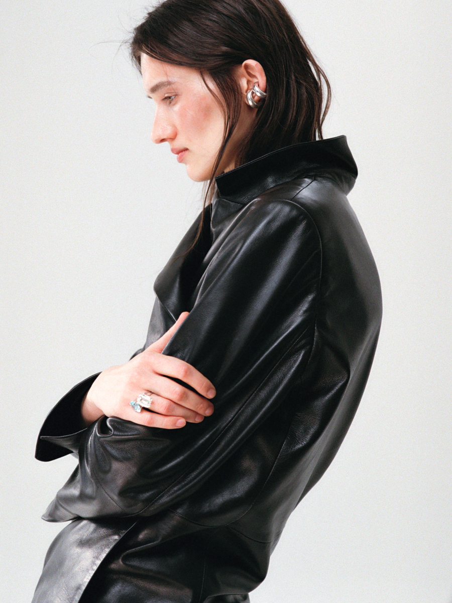 Довгівічність і комфорт у новій колекції бренду IAM