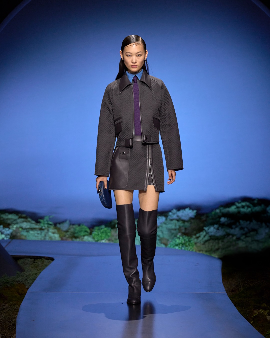 Місячне світло і жокейська естетіка: Hermès представив колекцію FW`2026