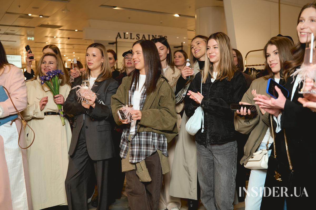 Корсет як нова мова сили та силуєту: SELVAGE Studio дебютував у VSUM Києві