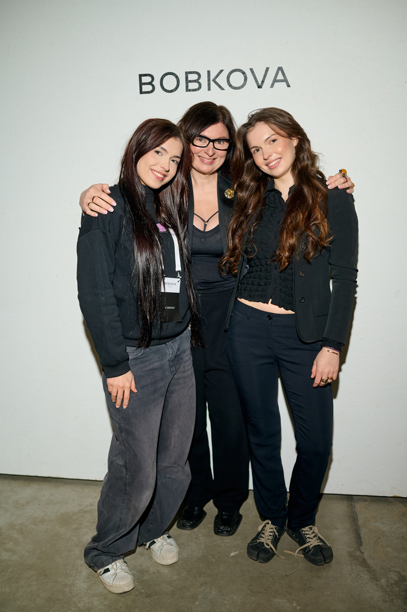 СонЯ Плакидюк та інші гості шоу BOBKOVA SS&rsquo;26: атмосферний вечір у галереї «Лавра»