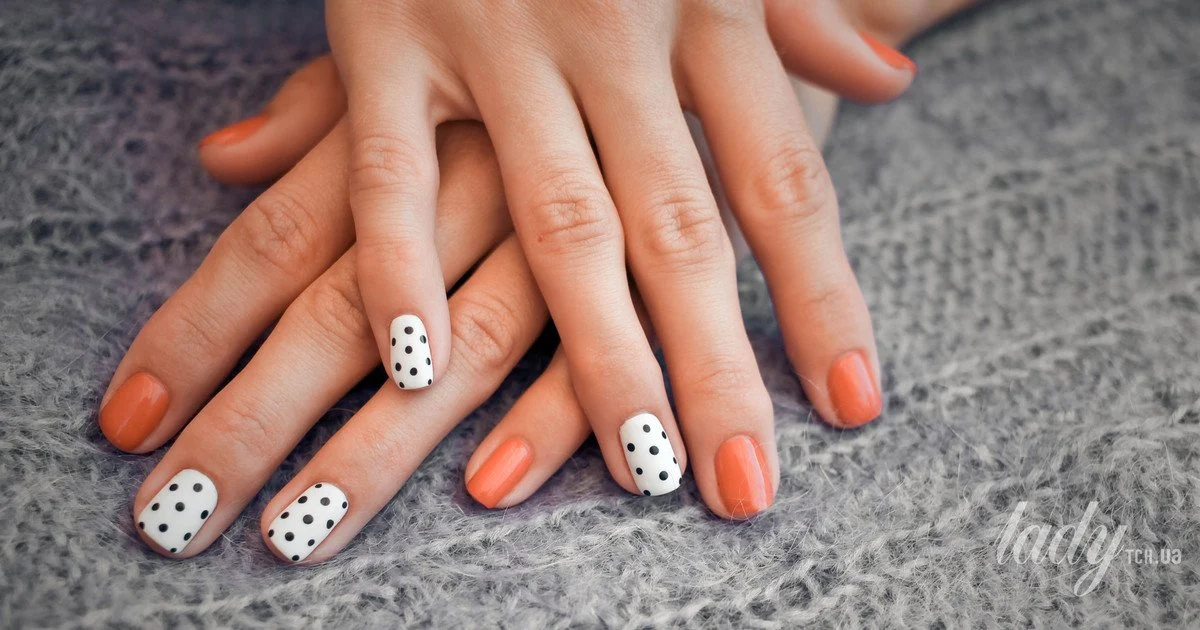 Кораловий манікюр Кораловий манікюр