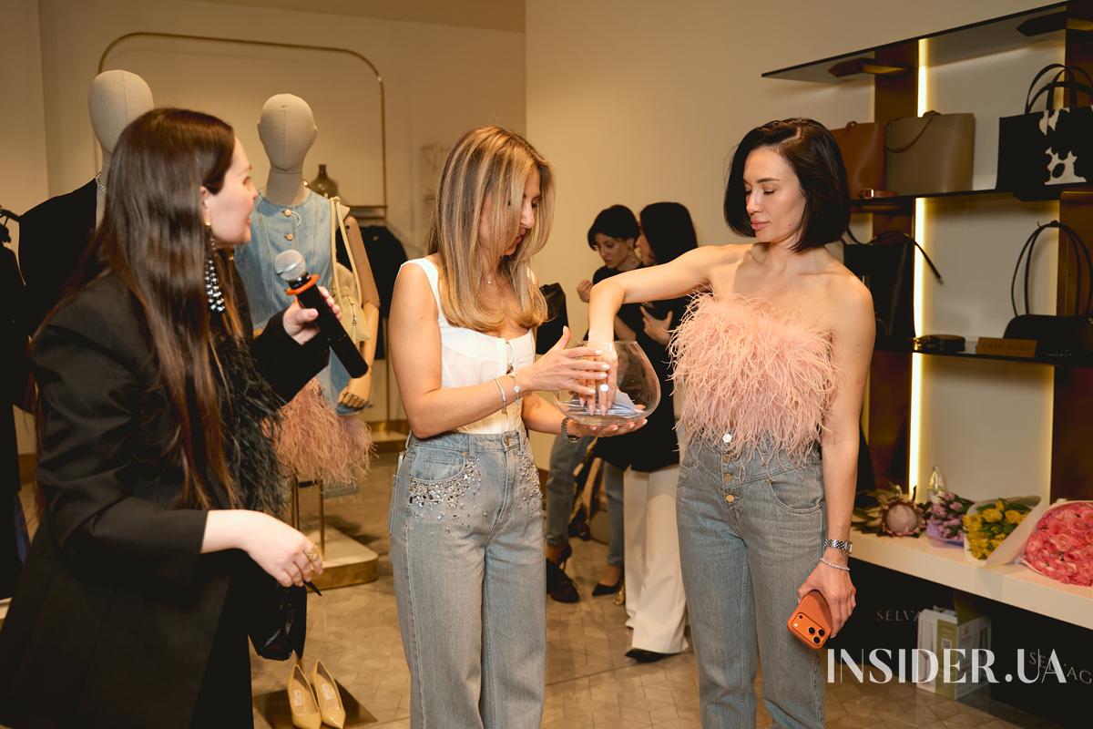 Корсет як нова мова сили та силуєту: SELVAGE Studio дебютував у VSUM Києві