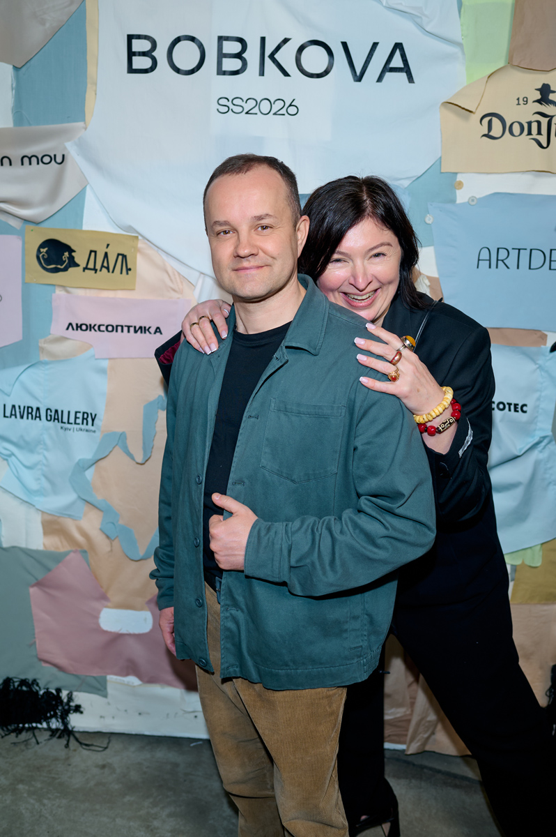 СонЯ Плакидюк та інші гості шоу BOBKOVA SS&rsquo;26: атмосферний вечір у галереї «Лавра»