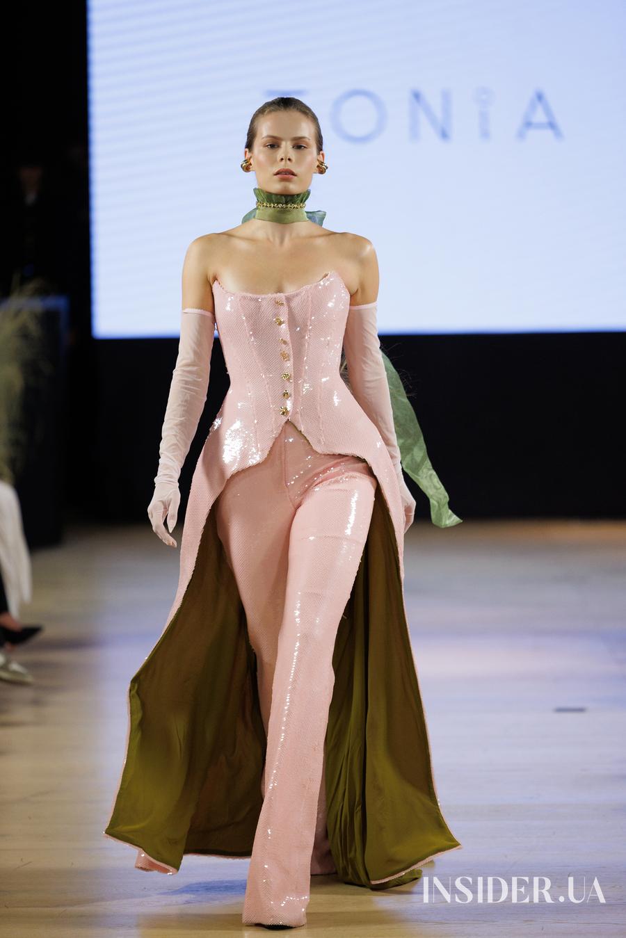 Мода як символ свободи: як минув перший день fashion weekend «НЕЗАЛЕЖНІ»