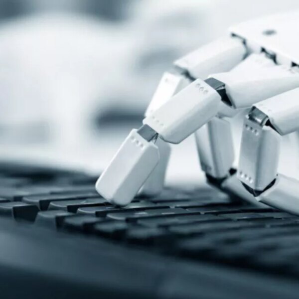 5 безкоштовних AI-детекторів: Як розпізнати текст, написаний штучним інтелектом?