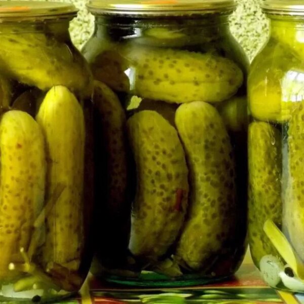 Мариновані огірки без оцту: хрусткий секрет ідеальної закуски