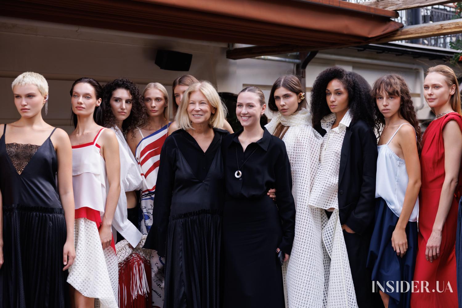 POUSTOVIT SS&rsquo;27: Презентація POUSTOVIT