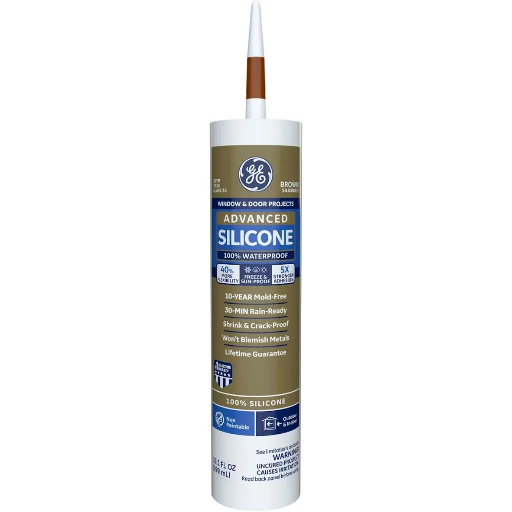 Тюбик герметика GE Advanced Silicone 2 Window &amp; Door Sealant на білому тлі.