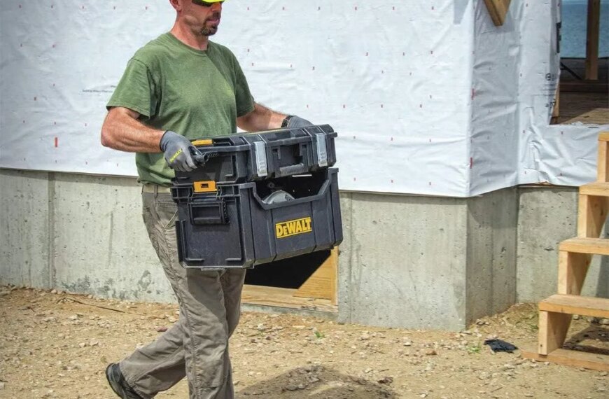 Україночка 97 Знижки до 48% на ящики для інструментів DeWalt, Craftsman та інших брендів