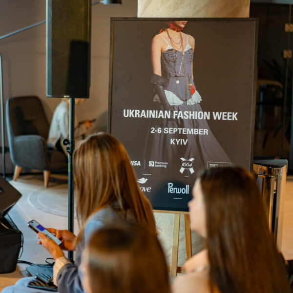 Ukrainian Fashion Week x white rabbit agency: нові правила fashion-бізнесу та тренди майбутнього
