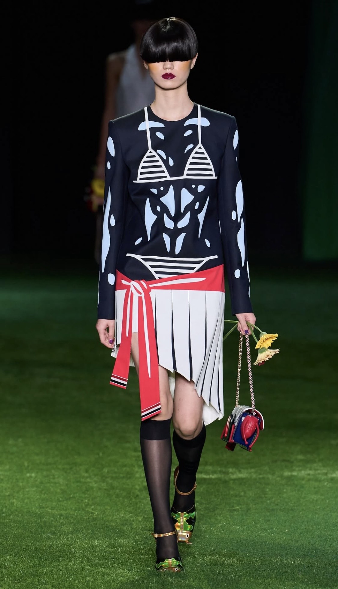 Thom Browne: фешн-симфонія комах – новий тренд сезону! 24 NYFW SS’27: Thom Browne перетворив подіум на світ комах