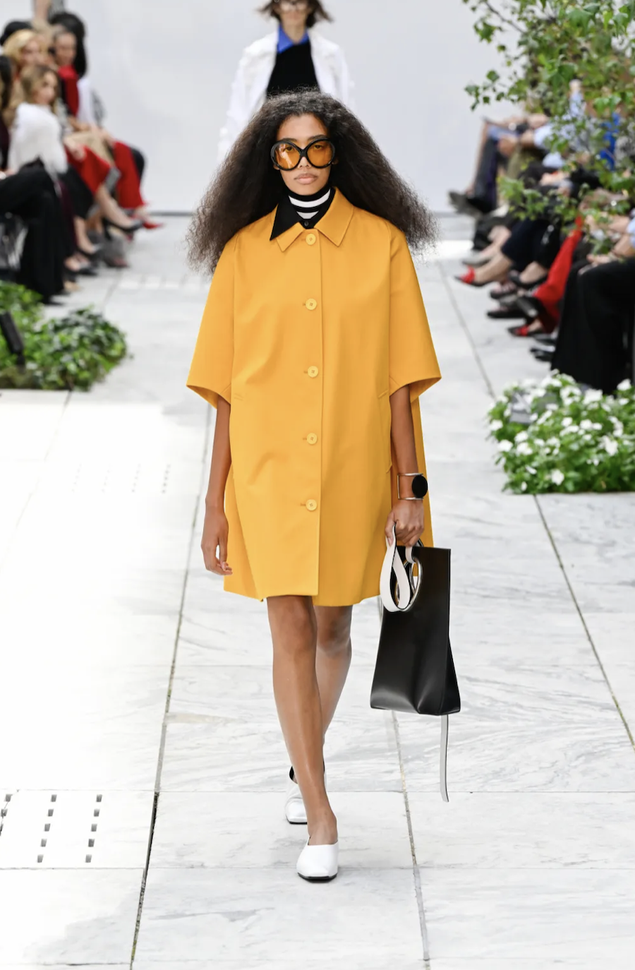 Michael Kors: Новий тренд — смужка, що переверне твій стиль. Фешн-порада від Тижня моди в Нью-Йорку 9 Michael Kors SS'27 Collection