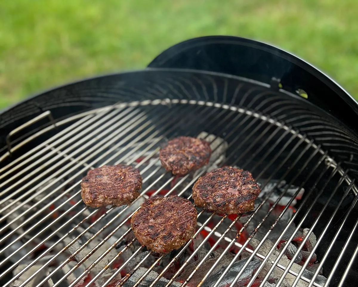 Огляд гриля Weber Original Kettle Premium