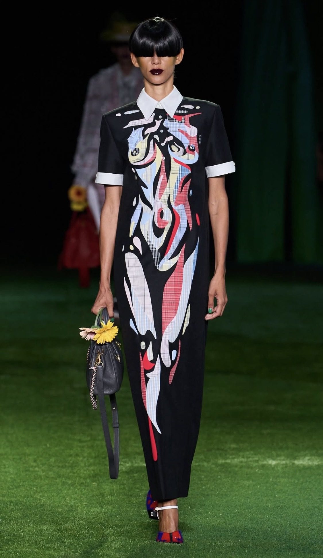 Thom Browne: фешн-симфонія комах – новий тренд сезону! 26 NYFW SS’27: Thom Browne перетворив подіум на світ комах