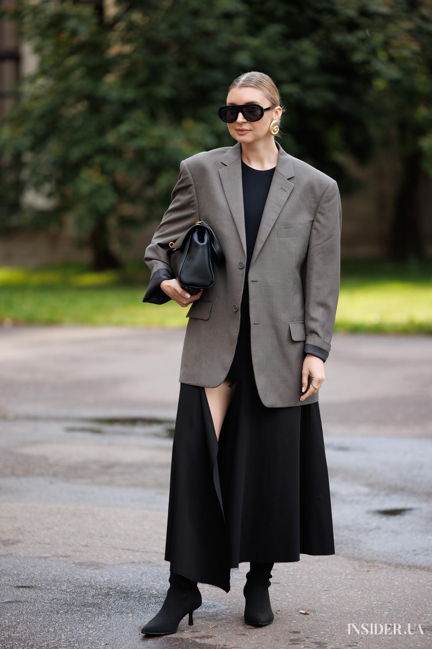 Street style UFW SS'27: Яскраві образи гостей – фешн-поради стилю 60 Вікторія Бондаренко