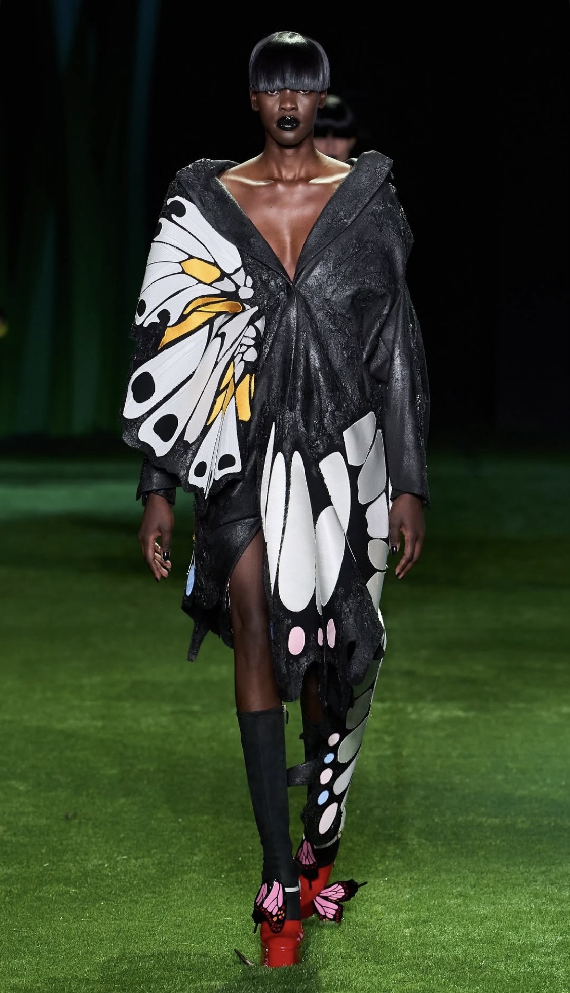 Thom Browne: фешн-симфонія комах – новий тренд сезону! 30 NYFW SS’27: Thom Browne перетворив подіум на світ комах