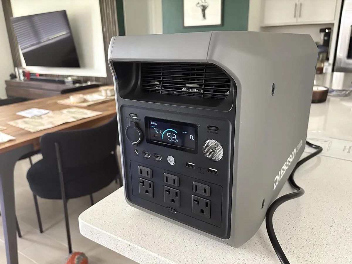 Dabbsson portable power station