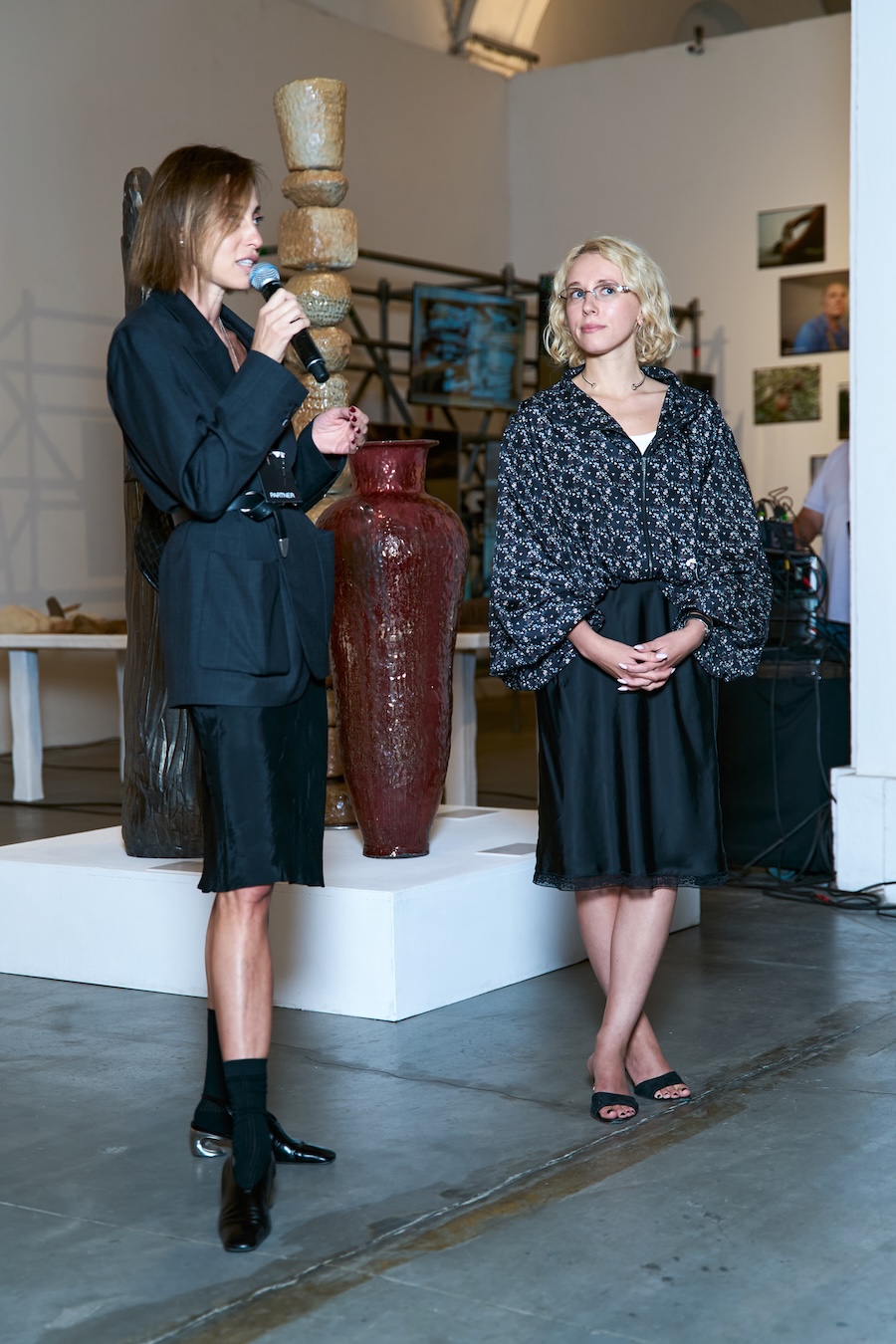 Ukrainian designers showcase traditional crafts in modern fashion