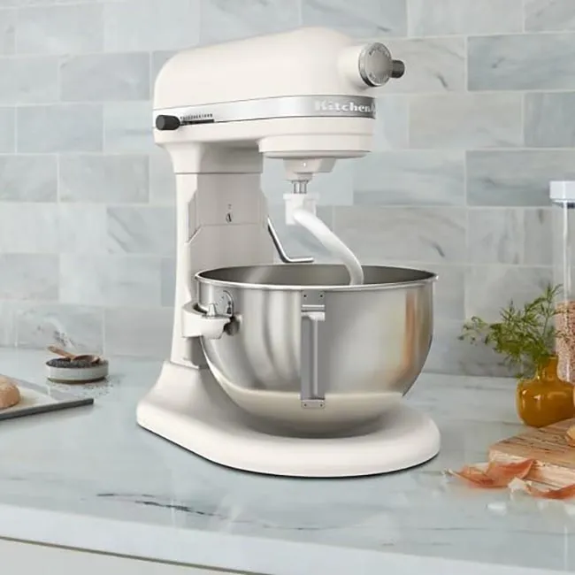 Планетарний міксер KitchenAid об'ємом 5,5 кварт